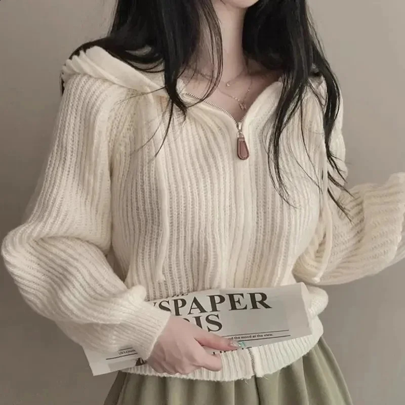 Womens long sleeved sweater Korean casual jacket fashionable zipper cardigan Knitted top hooded 240826
