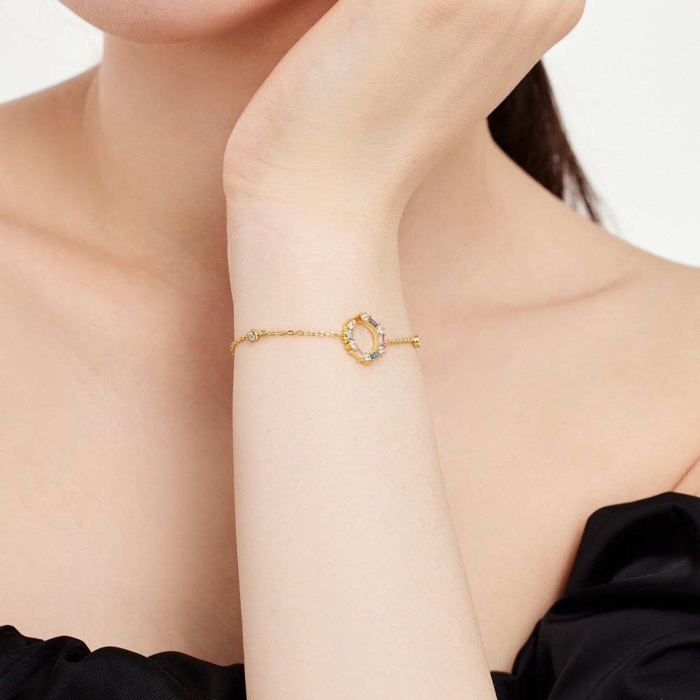 Japanese and Korean new product S pure sier bracelet a high-end feel. Colorful circular zircon design with ins style handmade accessories for women