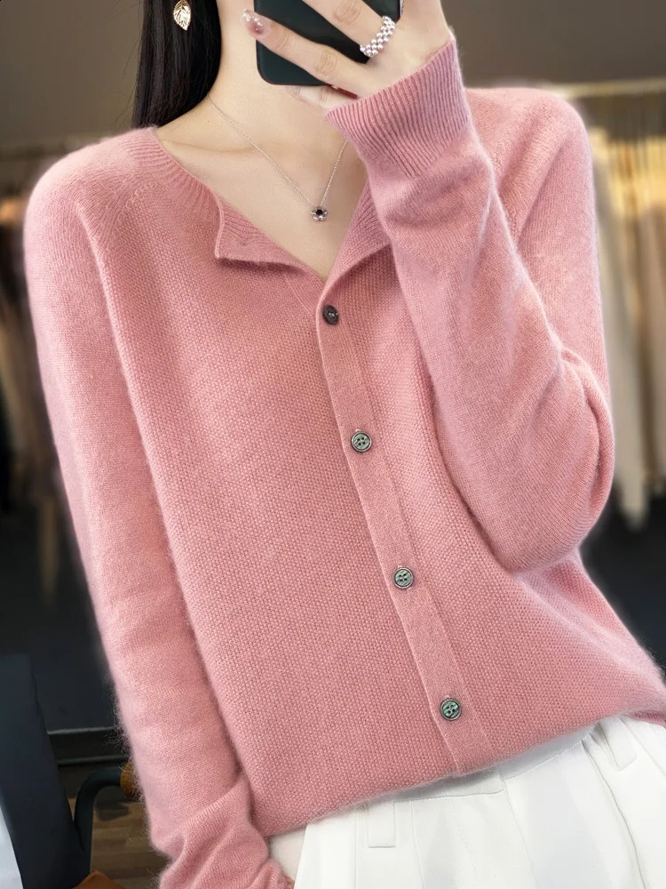 Long sleeved 100% Merino wool sweater cashmere cardigan spring and autumn womens Oneck knitted top fashionable basic 240826