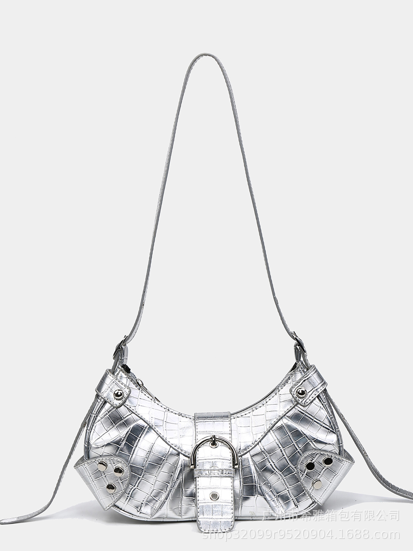 Fashionable motorcycle bag underarm bag rivet tassel high-end pleated women's bag single shoulder bag
