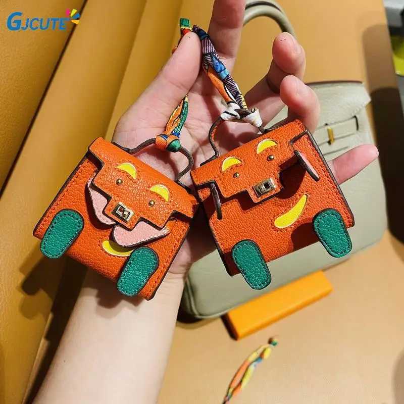 Keychains Lanyards 1 mini PU leather handbag decoration pendant bag headphone box fashionable key charm mini wallet support bag doll accessories Y2408