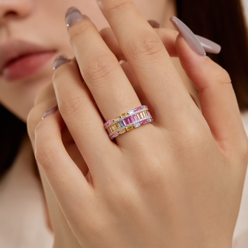 Korean version of S pure sier closed mouth ring, new circular full diamond colored zirconium inlaid fashionable design for women's bracelets