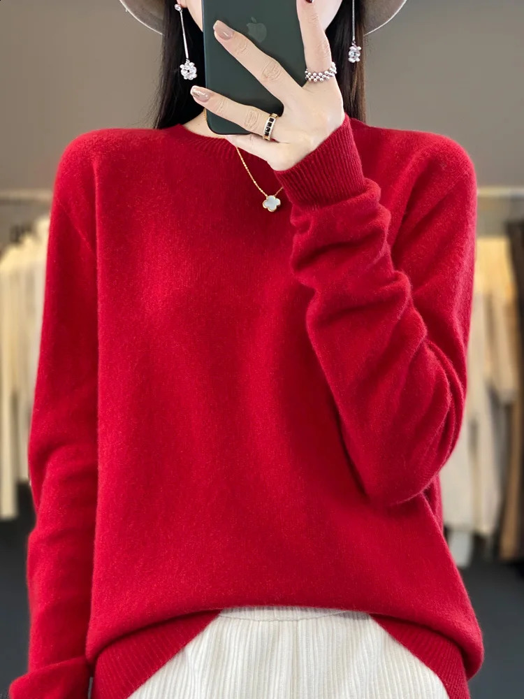 Long sleeved womens sweater with O-ring zipper autumn and winter 100% Merino wool basic solid knitted fabric womens dress bottom shirt top 240826