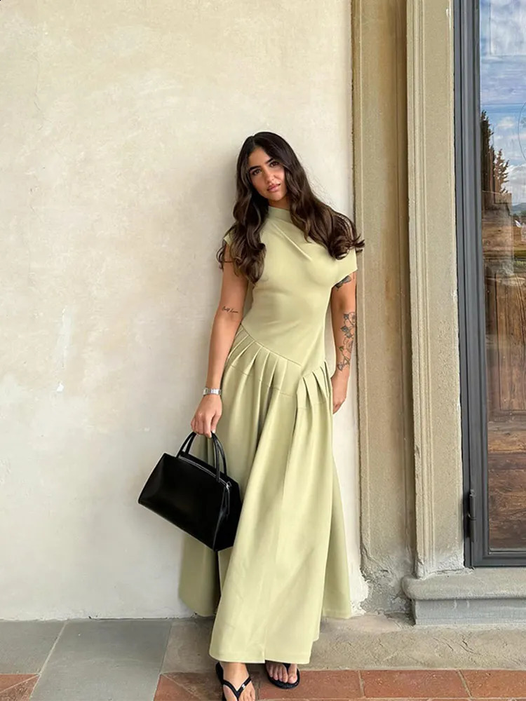 Womens elegant green pleated dress fashionable Oneck short sleeved patched work long skirt casual office womens streetwear 240826