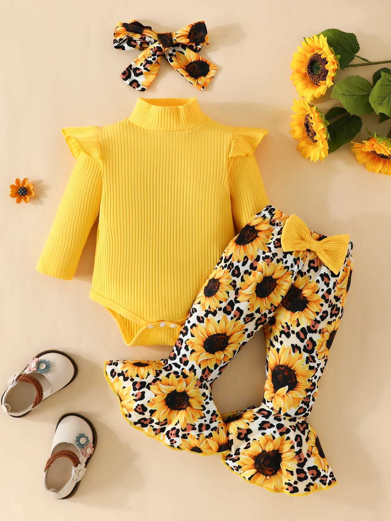 Baby girl 3 cute long sleeved flying sleeve jumpsuit+sunflower print flash Trojan horse+headband set W240824