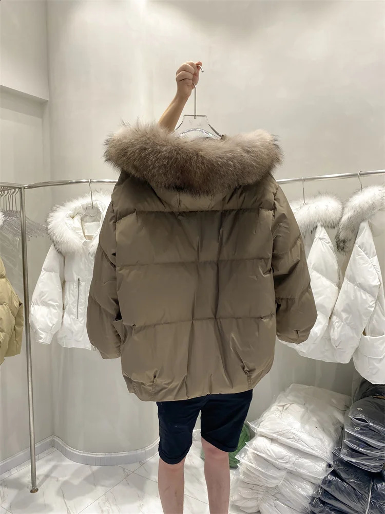 Real Natural raccoon fur Collar Women Winter White Duck Down Coat Female Solid Puffer Jacket Oversize Hooded Thicken Parkas 240824