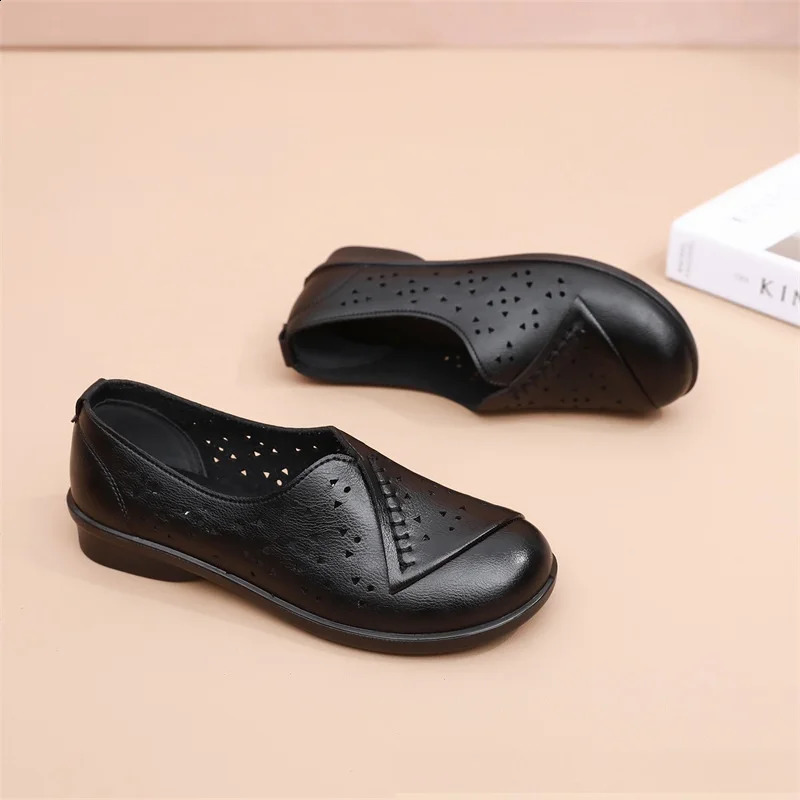 Slip On Shoes For Women Leather Sneakers Ladies Leather Moccasins Womens Loafers Autumn Ballet Flats Woman Shoes Black Loafer 240821