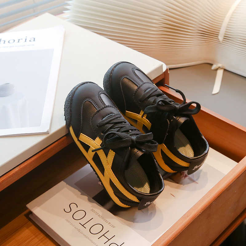 Athletic Outdoor Childrens 2024 autumn new item girls casual soft sole white Forrest Gump boys baby childrens sports shoes C260130