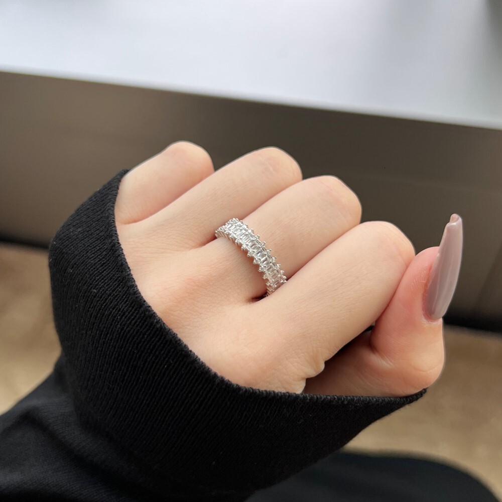 New S sterg sier with rainbow zircon design for women, personalized and fashionable dopamine ring