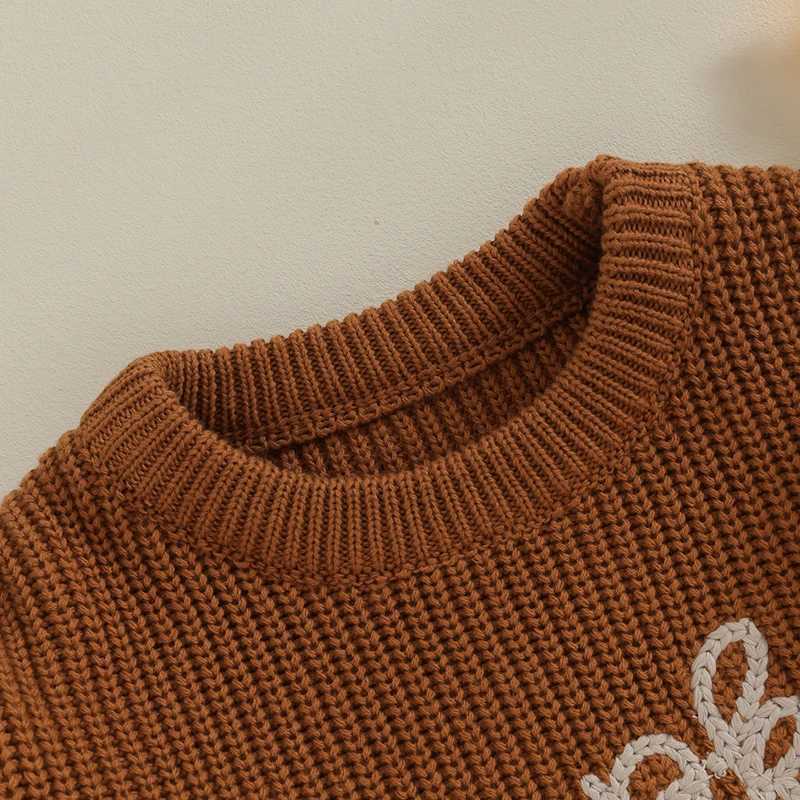 0-3Y children babies girls autumn and winter knitted sweaters long sleeved workwear embroidered zipper knitted clothingW240824