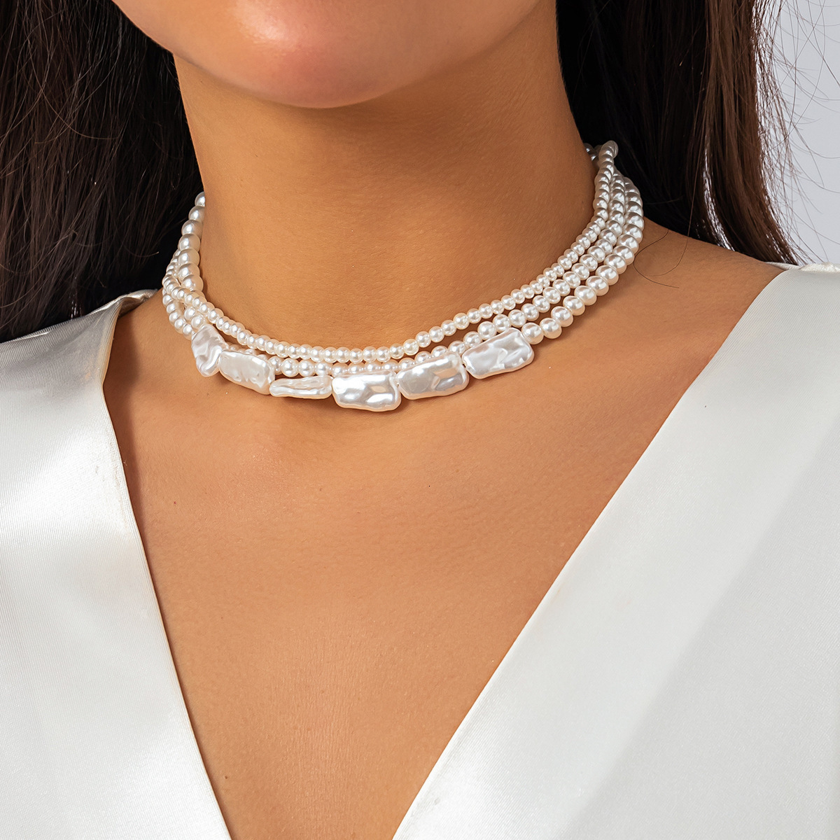 Jewelry imitation pearl layered woven Baroque necklace, niche round bead chain, versatile necklace