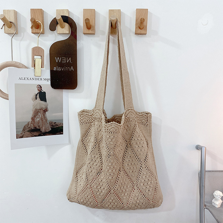 Women Bag New Design Casual Style Hollow Knitted Handbag Simple Style Versatile Cloth Bag Free shipping