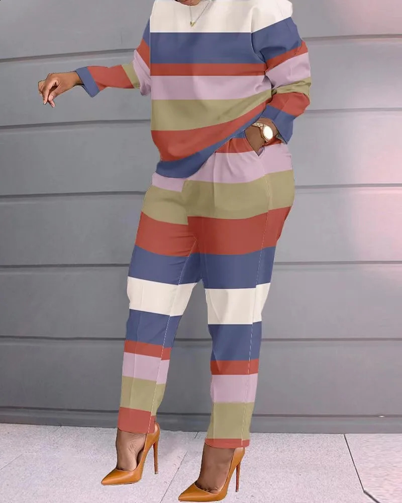 Womens printed two-piece set round neck casual long sleeved T-shirt top and pants 2-piece autumn/winter 240826