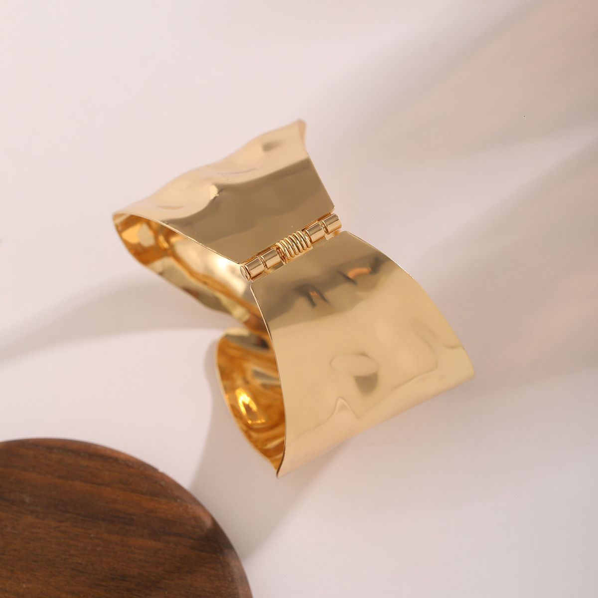 Fashionable exaggerated jewelry, metal adjustable opening bracelet with wide edge and punk design feel. Handicraft