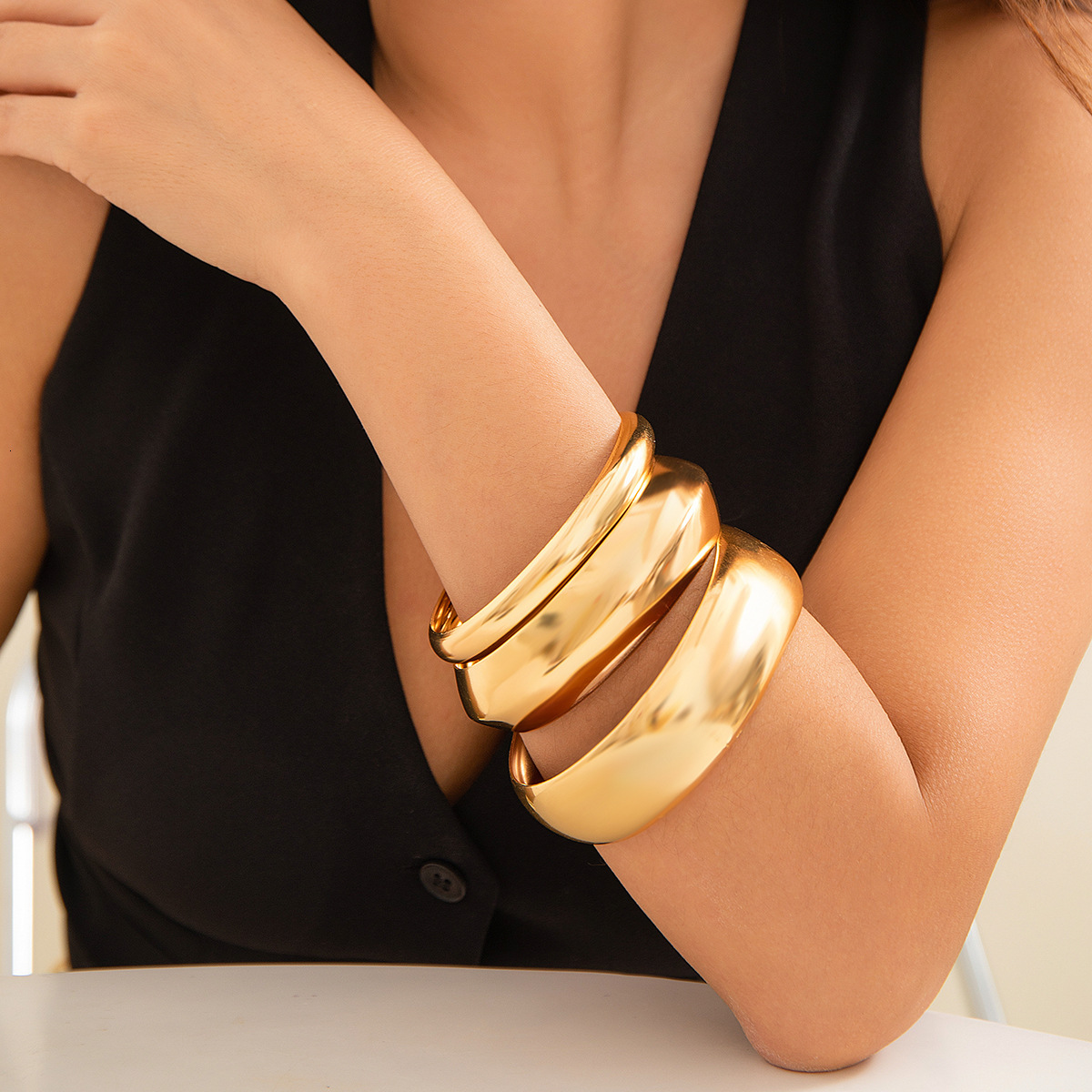 Jewelry Arc Fashion Hand Decor Closed loop Plain Chain Wide Face Multi layered Simple Bracelet