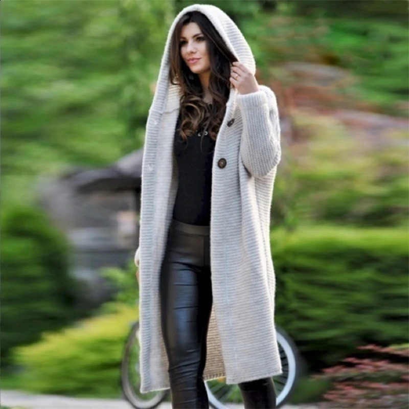Autumn and winter cashmere cardigan womens long sleeved sweater solid color knitted thick top 240826