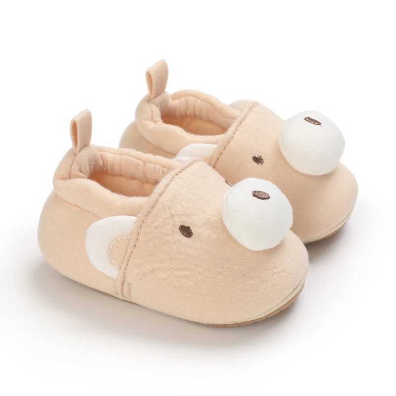 Baby soft baby crib shoes cartoon boots anti slip newborn boy first walker cartoon shoes winter warm childrens sports shoes M240827
