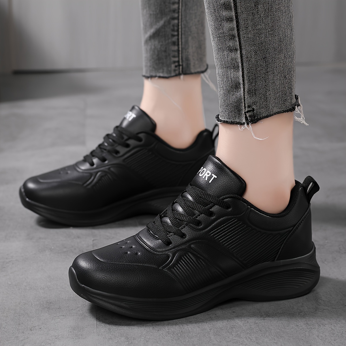 Stylish waterproof all-season low-top sneakers for women - versatile and comfortable outdoor lace-up shoes