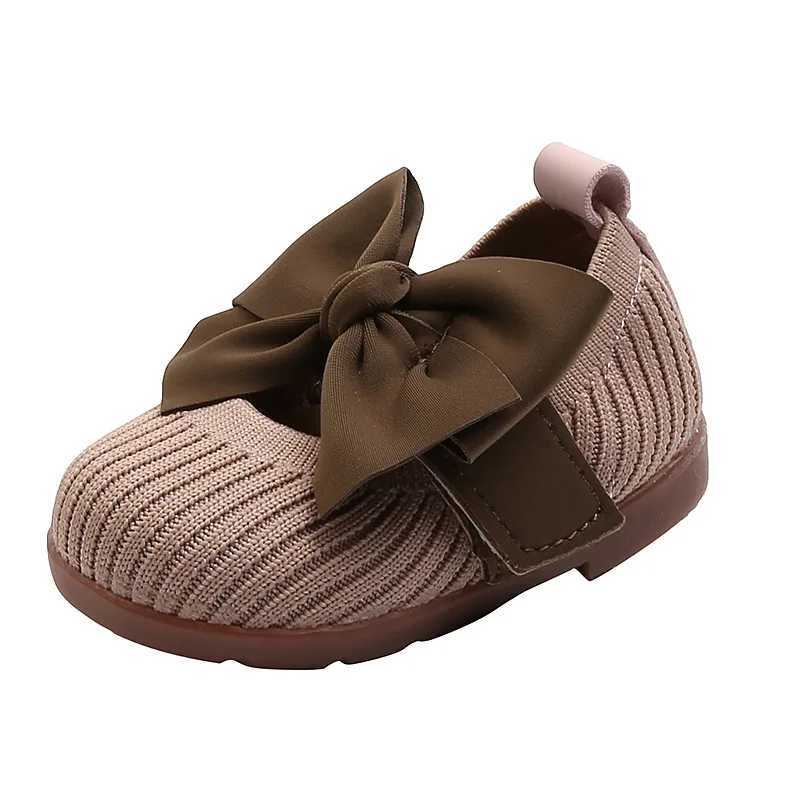 Baby walking shoes Spring Childrens shoes Princess shoes Girls small leather shoes Anti slip soft soled baby shoes M240827