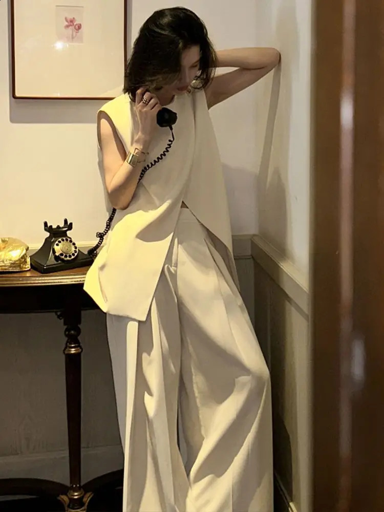 Vintage Elegant Blazer Vest Set Chic Sleeveless Solid Tank Top and Wide Leg Trousers Pantsuit Outfits Summer Korean Clothes 240826