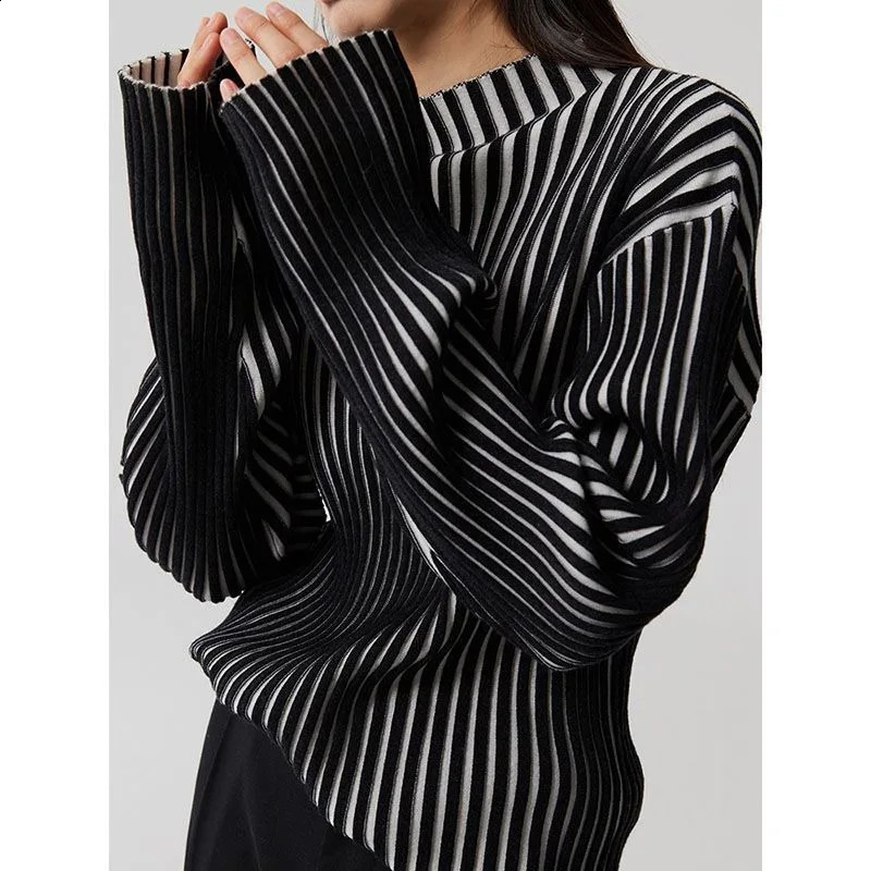 Womens sports shirt Y2k top stand collar long sleeved tuning jumper retro fashion striped knitted ral coat lapel