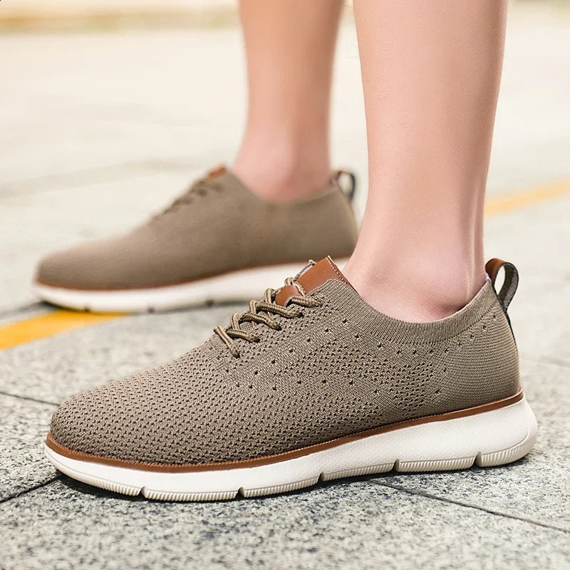 Outdoor non slip mens running shoes mens casual sports shoes lightweight jogging walking sports shoes breathable Zapatillas Hombre 240827