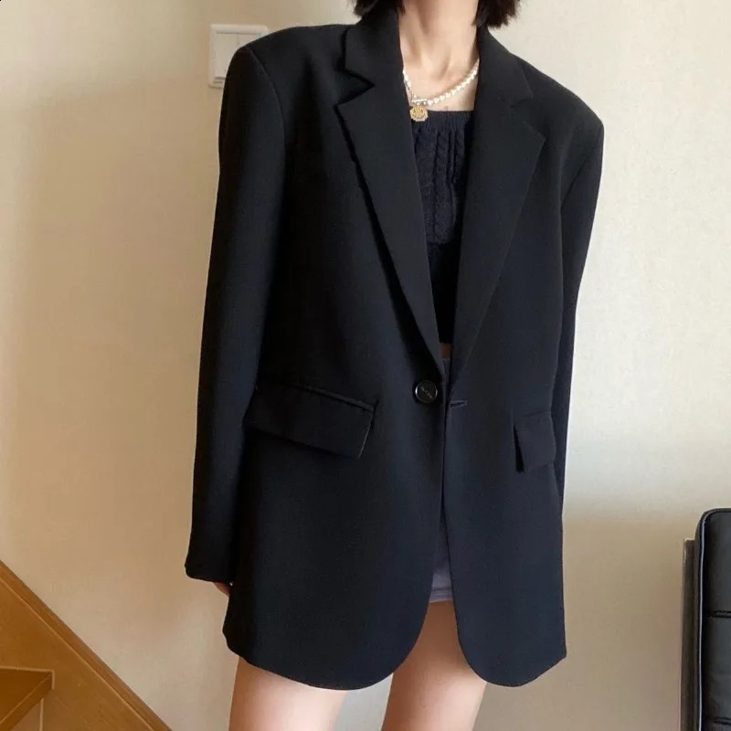 Solid Color Suit Commuting Jacket Female Korean Autumn Spring Women Oversize Coat Small Fellow Loose One Button Suit 240826