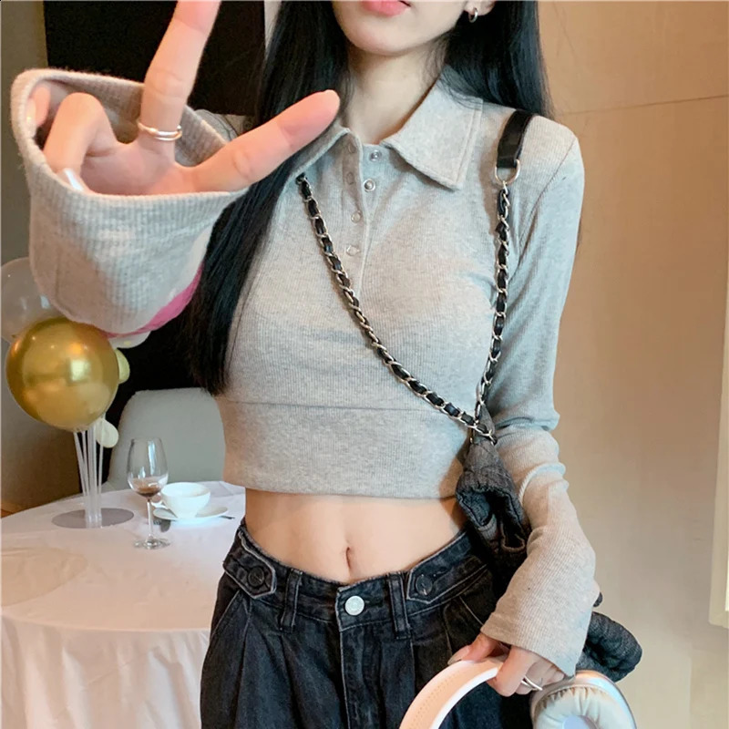 Autumn and winter womens thick T-shirt Harajuku long sleeved polo neck solid casual slim button T-shirt Y2k malt top streetwear 240827