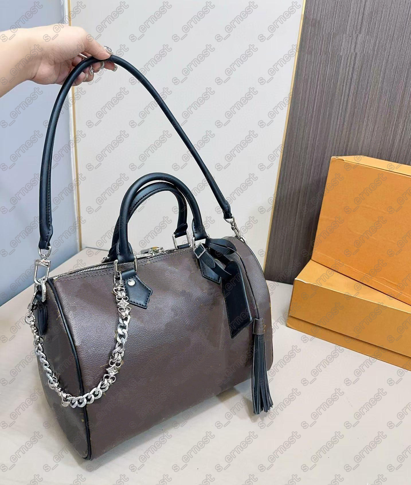 Designer bags women Men's Large Travel Tote city Shoulder bag 35CM handbag pocket Everyday go out Travel tote