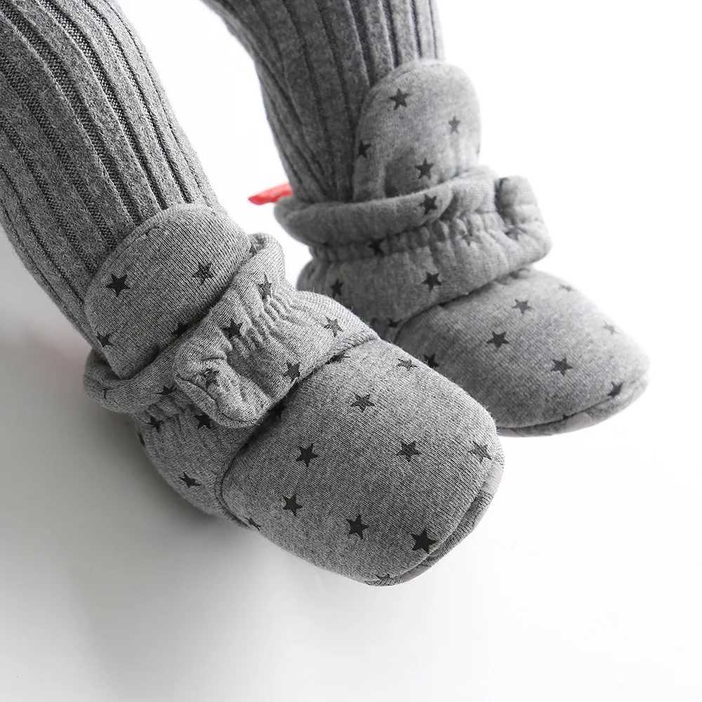 Newborn boy girl baby new star socks boots star toddler first walking boots cotton soft anti slip warm baby crib shoes M240827