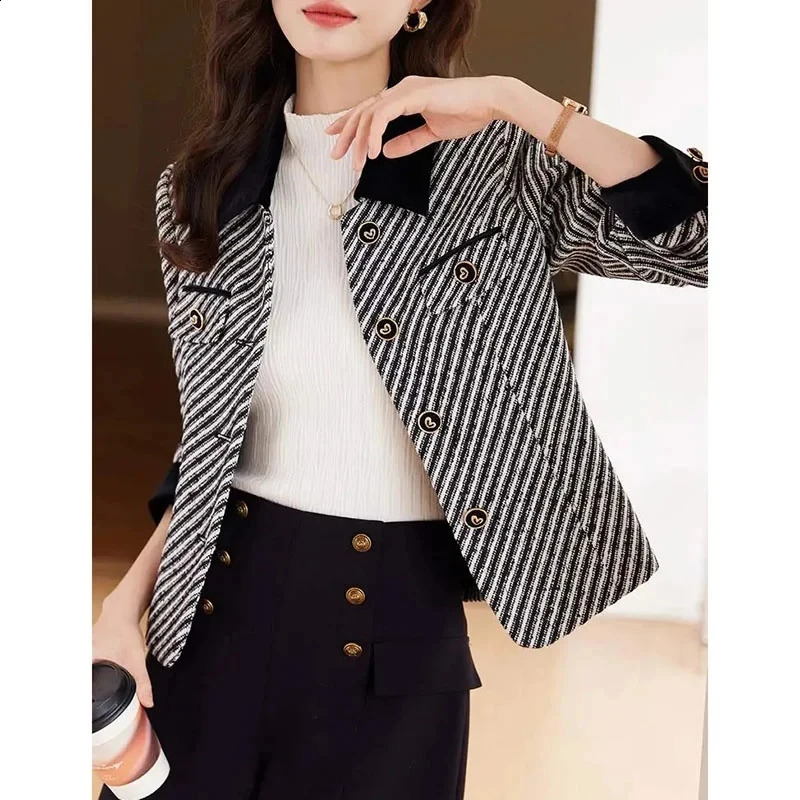 Spring Autumn Fashion Little perfume Style Short Coat Womens Temperature Korean Casual Tweed Jacket Wool 240826