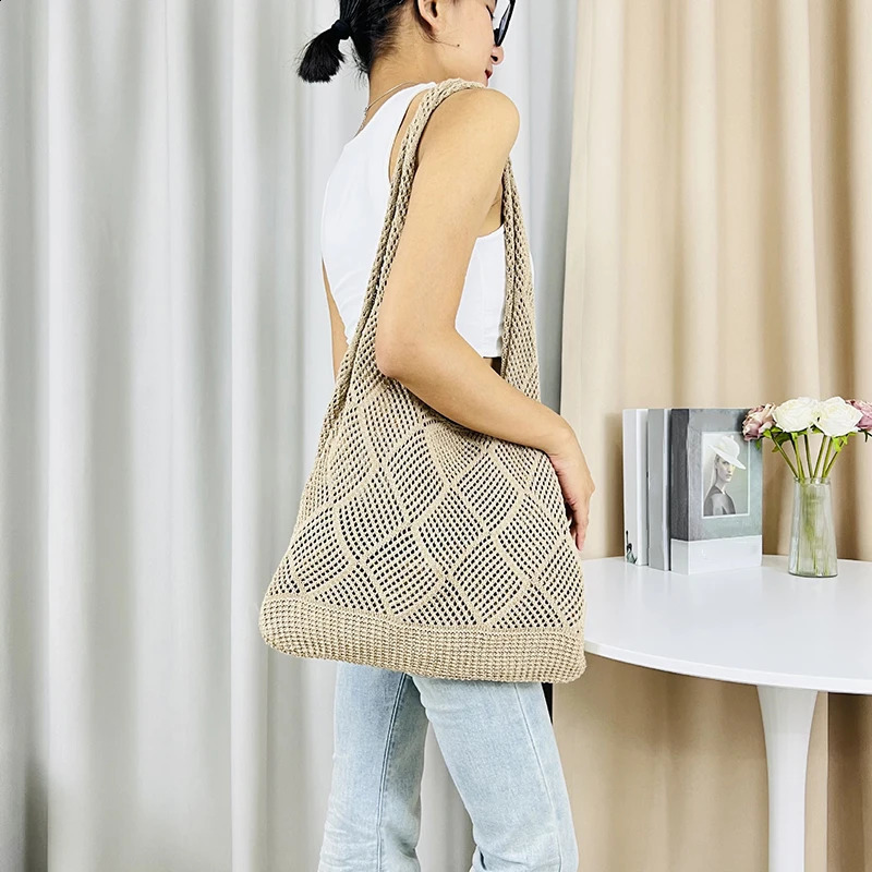 Trend Womens Bag Crochet Handbag Retro Knitted Solid Color Hollow Tophandle Tote Travel Shopper Shoulder 240914