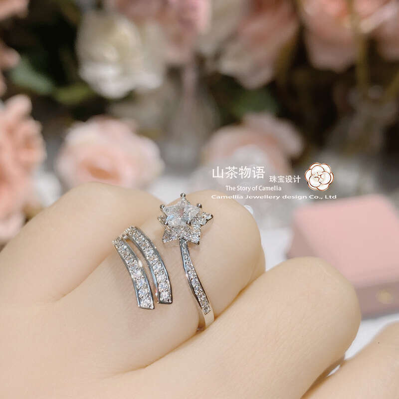 2024 INS Top Classic meteor 925 Sterling Silver Diamond Luxury Big Wedding Band Rings Luxury Rings Set for Bridal Women Engagement Finger Party Gift D