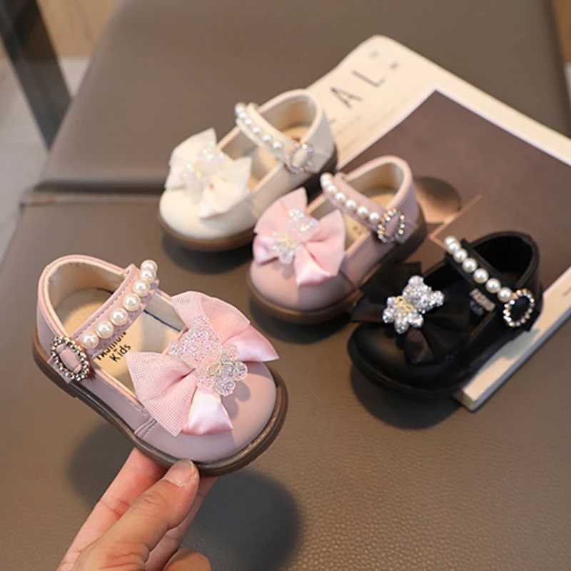 Baby girl leather shoes childrens bow pearl princess shoes light soft sole cute first mover baby cartoon single shoes M240827