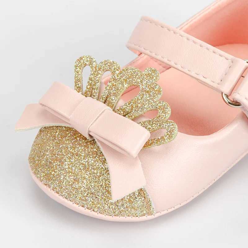 Baby Shoes Crown Shining Baby Pink Princess Shoes Anti slip Flat Rubber Sole Newborn First Step Walker Baby Preschool Shoes M240827
