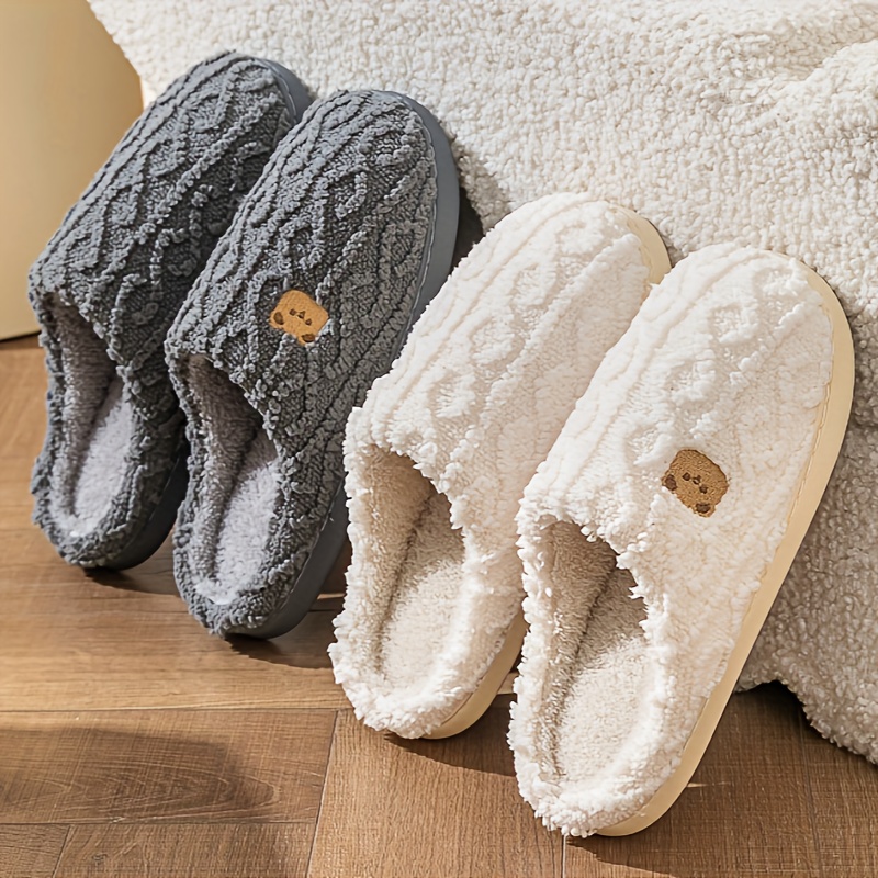 Super soft bear pattern plush slippers - super cute and warm, easy on and off for cozy winter nights - luxury flat plush shoes perfect for home and be