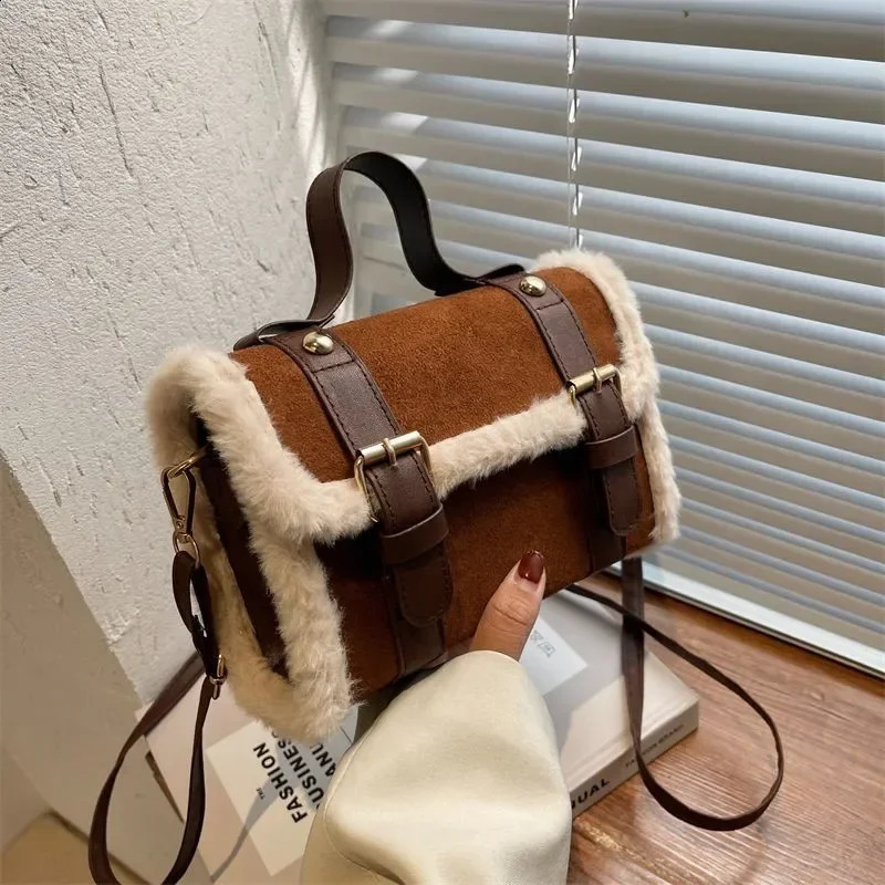 Winter cross body shoulder sheepskin plush veet bag womens small square handbag French Korean style 240826 4