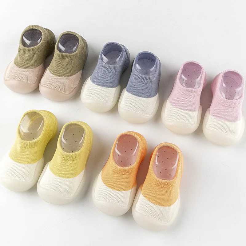 Baby shoes and simple Korean fashionable sock shoes suitable for young boys and girls spring and summer non slip floor shoes baby products M240827