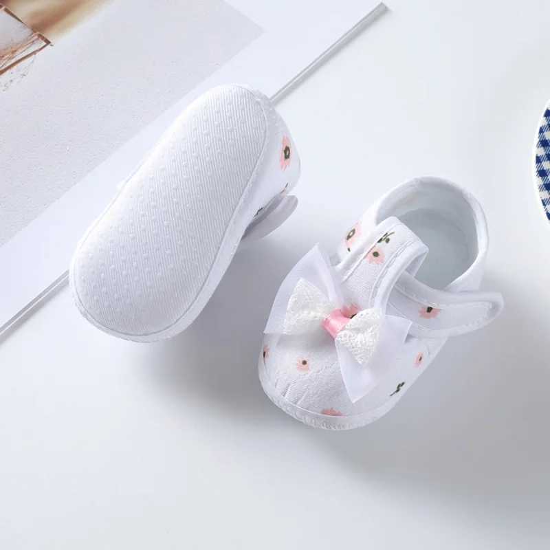 Baby girl flower decoration slider a comfortable soft bottom suitable for newborns and infants (0-8 months) M240827