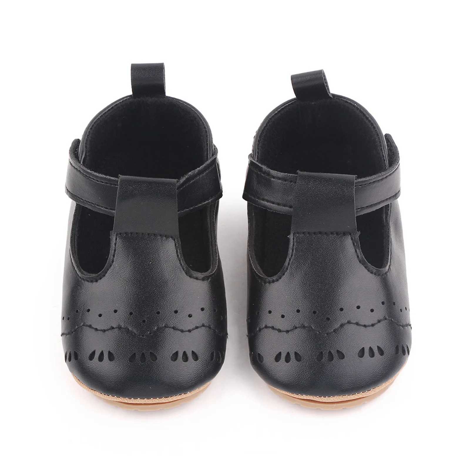 The first step for young girls solid hook and loop anti slip rubber soft sole cute baby shoes babys first sports shoes M240827
