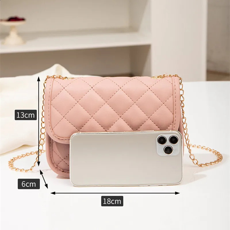 Fashion Female Shoulder Bag Rhombus Embroidered Solid Color Chain Womens Crossbody Casual Trendy Phone 240826Z