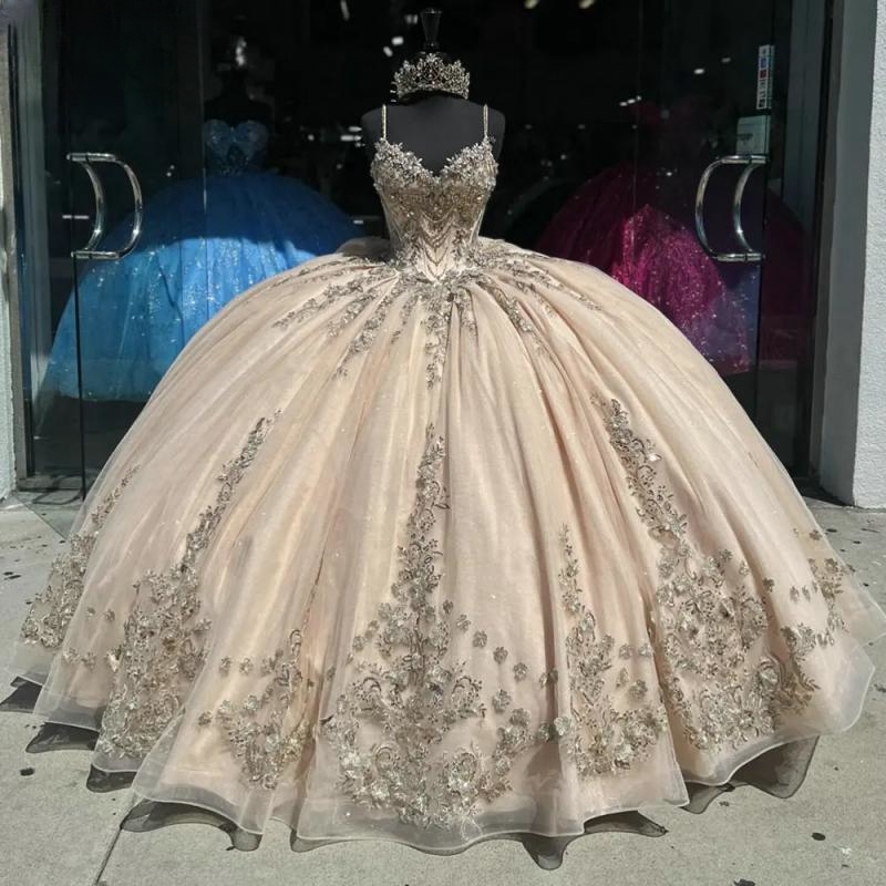 Champagne Shiny Spaghetti Straps Bow Ball Gown Quinceanera Dresses Appliques Lace Beading Vestidos De 15 Anos Sweet 16 Dress