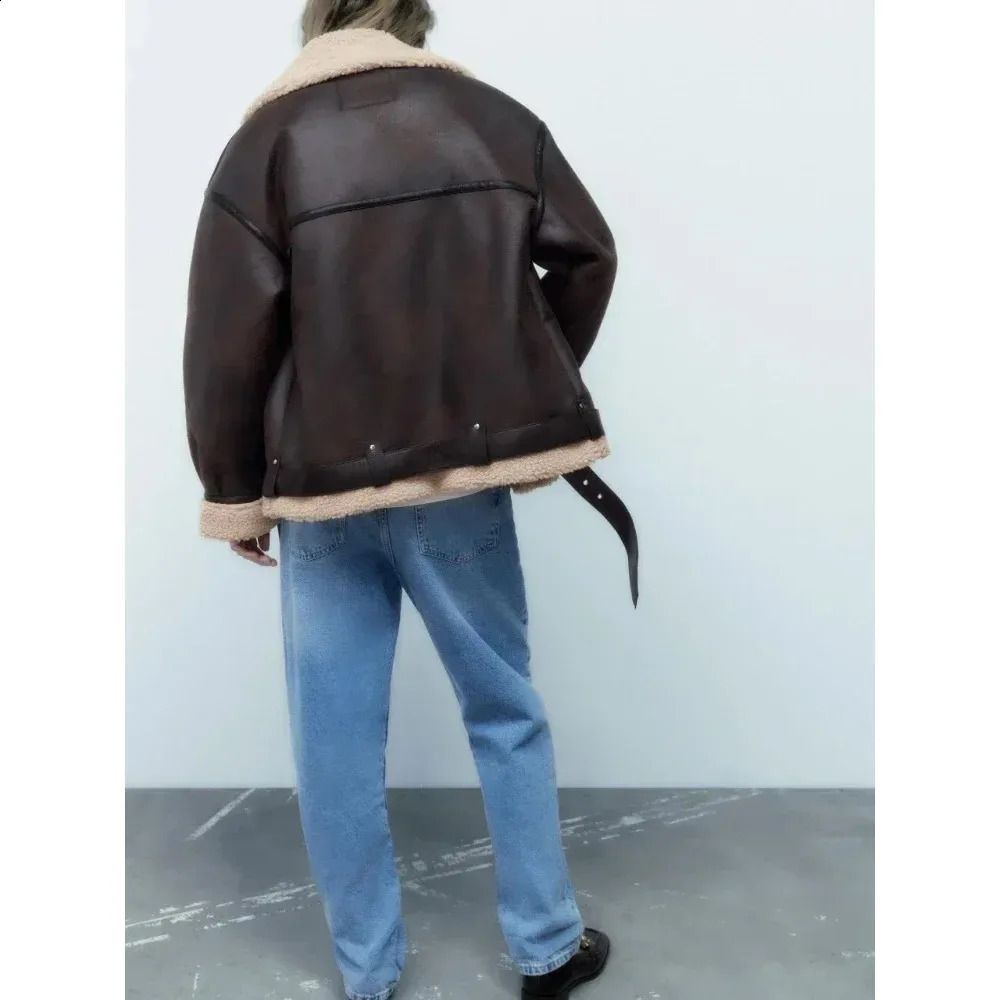 2024 Autumn Womens Fashion Thick and Warm Imitation Sheep Shearling Coat Retro Long Sleeve Bunched Waist hem Womens Coat 240827