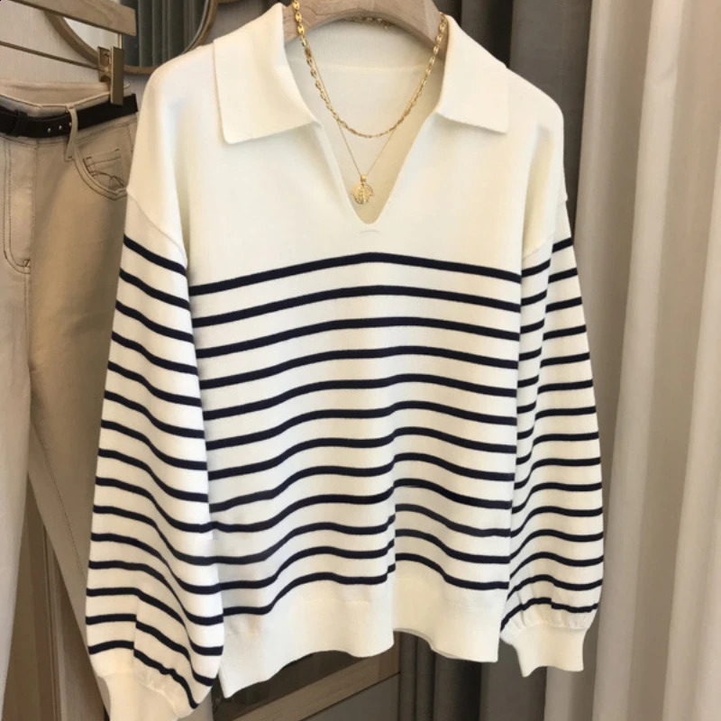 Striped Twisted Sweater Womens Polo Neck Pulling Flower Autumn Winter Warm Jumper Black and White Crochet Y2k E- Jumper Cardigan 240827