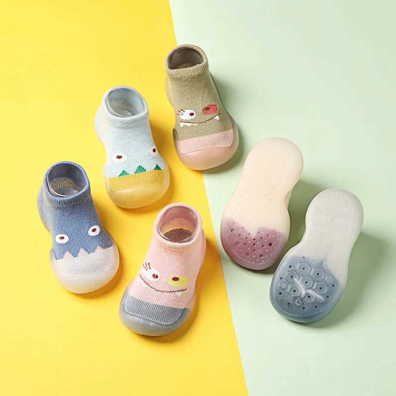 HappyFluttere 0-3Y Spring and Autumn Shoes Soft Cotton Anti slip Baby Shoes Walking Indoor Baby Thin Style Breathable Socks Shoes M240827