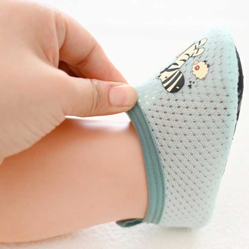 Baby floor socks shoes newborn baby soft sole anti slip girls first walking childrens family shoes 0-4 years old children M240827