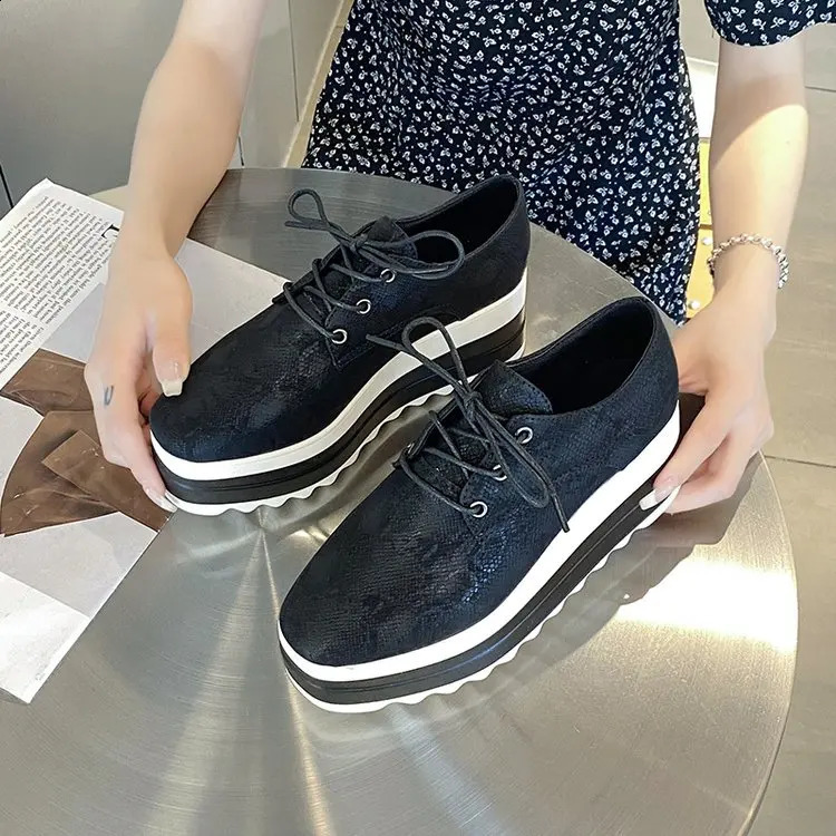 Womens Fashion Flat Shoes Spring PU Shoes Fashion Crawling Shoes Womens Casual Shoes Womens Lace Flat Shoes Big 42 240827