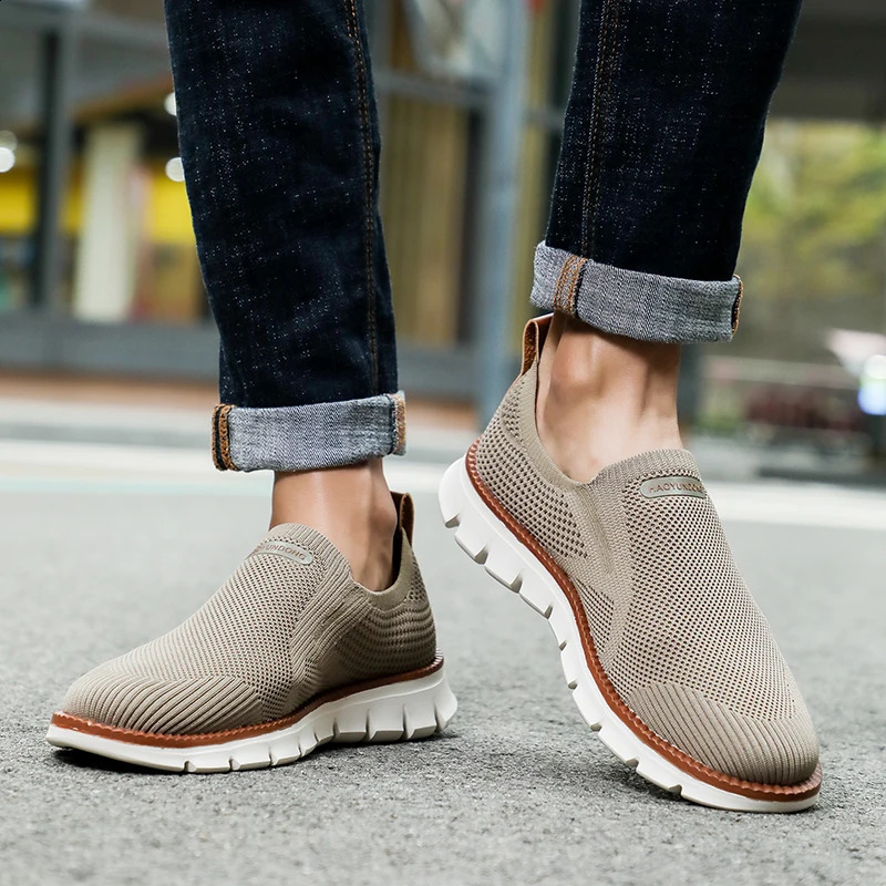 Mens sports shoes Mens sports shoes High quality summer fashion breathable mesh mens casual shoes Zapatillas Hombre 240827