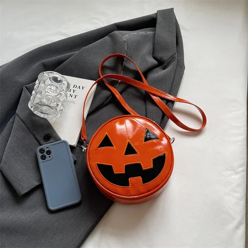Halloween Crossbody Female Strap Bag Pumpkin Head Gothic Shoulder Party Night Clutch Weird Handbag Festa 240827
