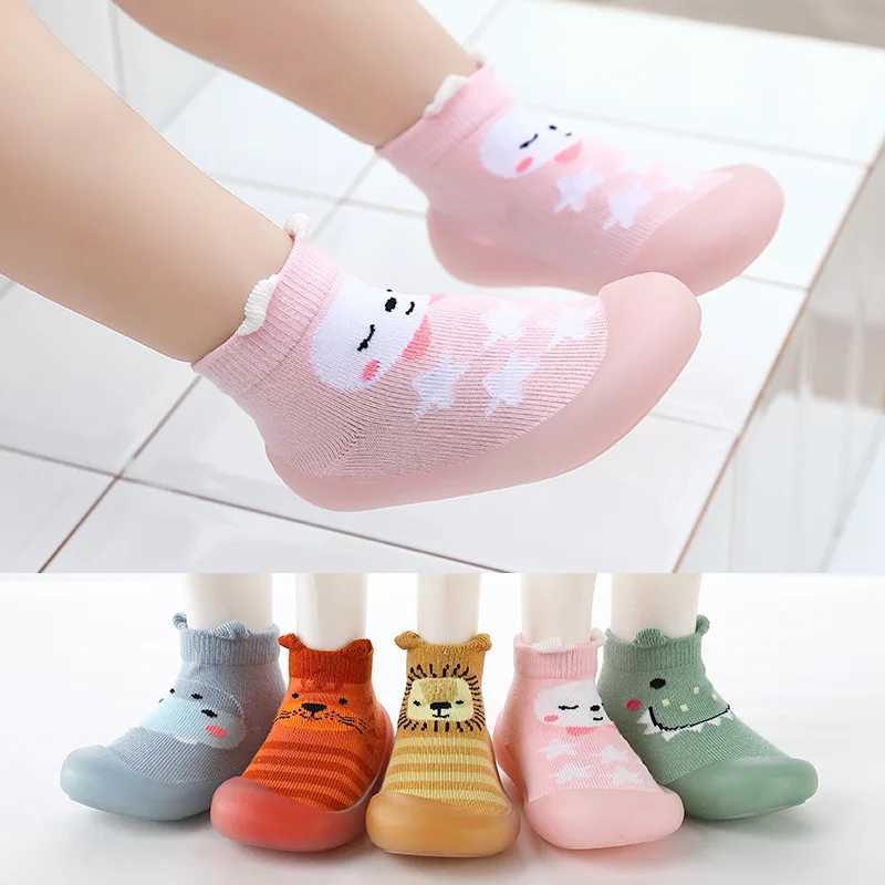 Baby shoes toddlers boys and girls first walking socks non slip indoor sports shoes M240827